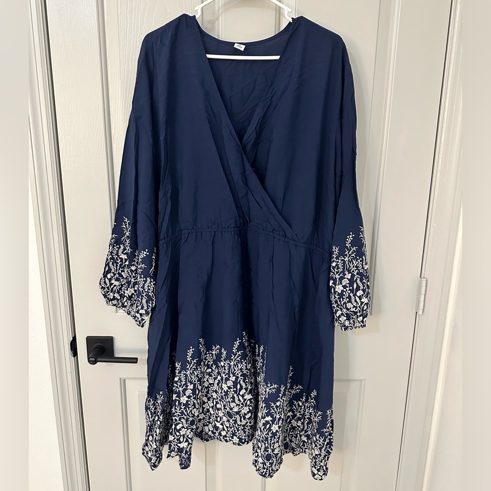 NWT Old Navy Floral Long Sleeve Dress